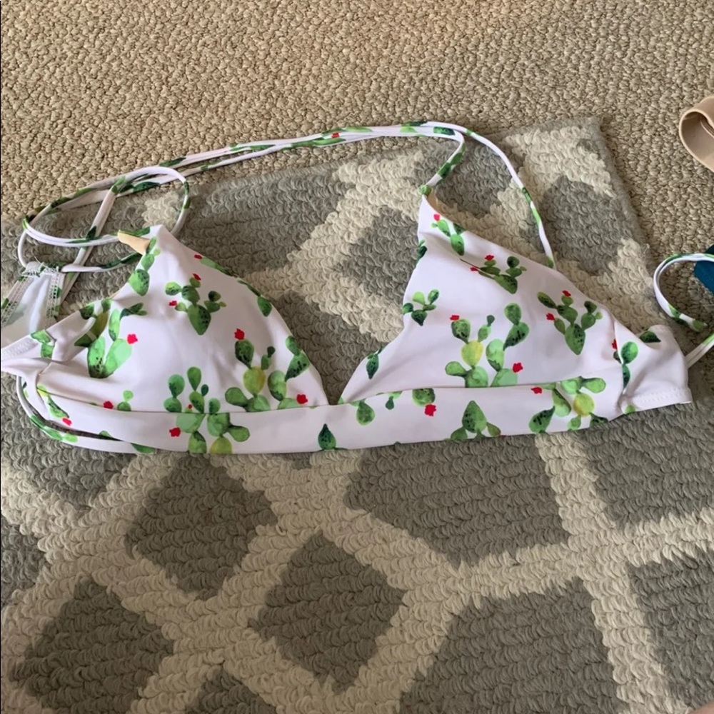 Bathing suit